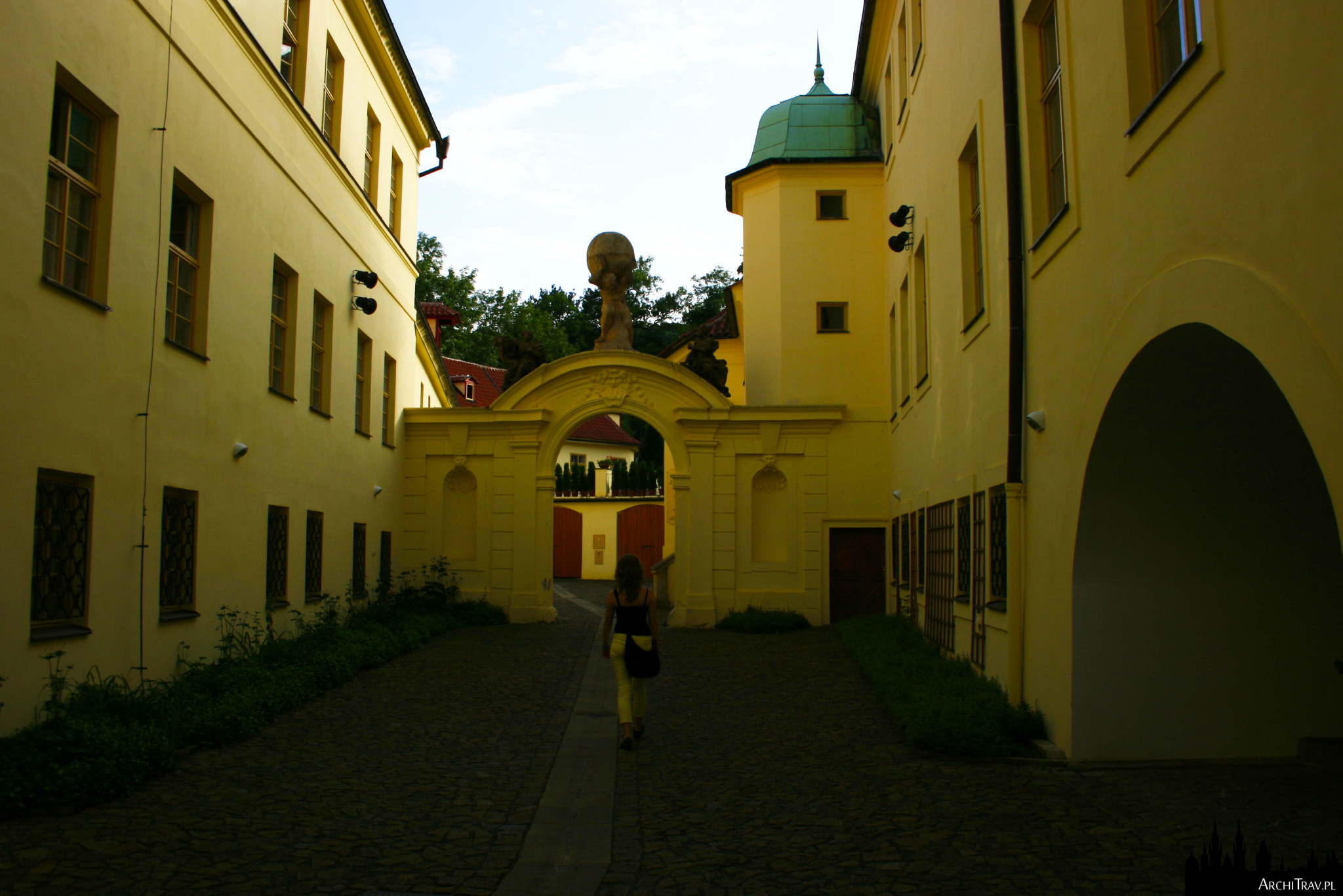 wejście do Ogrodu Vrtbowskiego, Praga